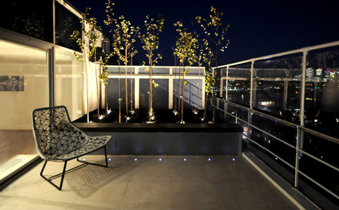Penthouse flat roof terraces